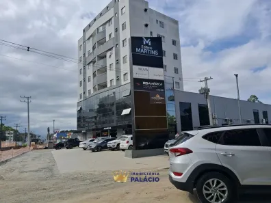 Apartamento com 1 Quarto para alugar, 50m² no Bom Retiro, Joinville
