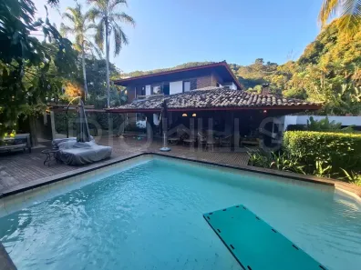 Casa de Condomínio com 6 Quartos à venda, 550m² no Piratininga, Niterói