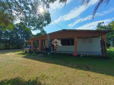 Fazenda/Sítio com 3 Quartos à venda, 120m² no Águas Claras, Viamão
