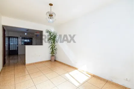 Casa com 3 Quartos à venda, 98m² no Santa Cândida, Curitiba