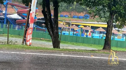 Casa com 3 Quartos à venda, 425m² no Tinguá, Nova Iguaçu