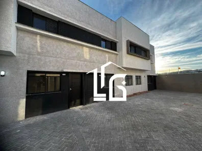 Sobrado com 2 Quartos à venda, 58m² no Vila Corberi, São Paulo