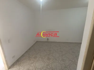 Apartamento com 2 Quartos para alugar, 56m² no Parque Renato Maia, Guarulhos