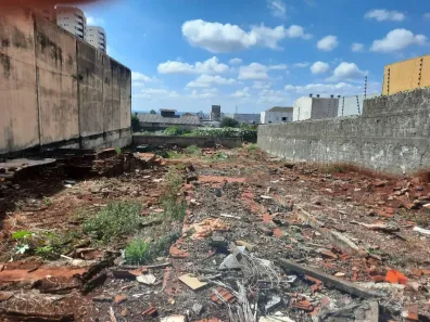 Lote/Terreno à venda, 581m² no Centro, Londrina