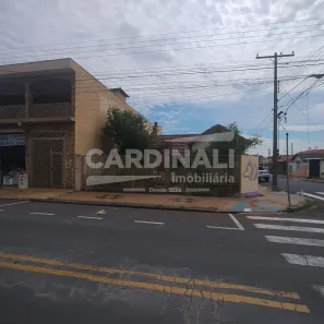 Casa com 3 Quartos à venda, 300m² no Vila Prado, São Carlos