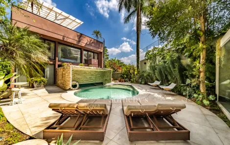Casa com 3 Quartos à venda, 463m² no Jardim das Bandeiras, São Paulo
