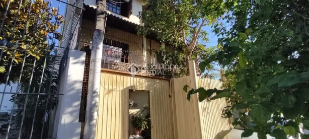 Casa com 4 Quartos à venda, 337m² no Jardim São Pedro, Porto Alegre