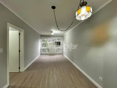 Apartamento com 3 Quartos para alugar, 95m² no Auxiliadora, Porto Alegre
