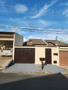 Casa com 3 Quartos à venda, 115m² no Parque Santa Rita, Goiânia