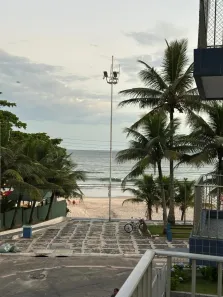 Apartamento com 2 Quartos à venda, 70m² no Jardim Las Palmas, Guarujá