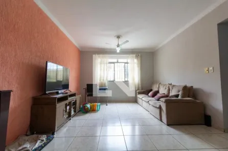 Apartamento com 2 Quartos à venda, 64m² no Jardim Cotinha, São Paulo