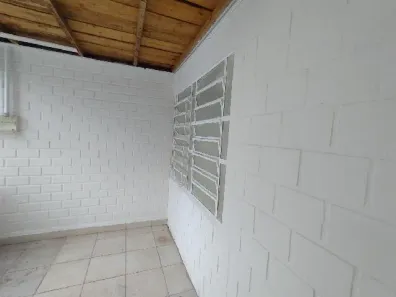 Galpão/Depósito/Armazém para alugar, 298m² no São Sebastião, Porto Alegre