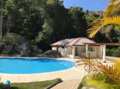 Apartamento com 4 Quartos à venda, 120m² no Samambaia, Petrópolis