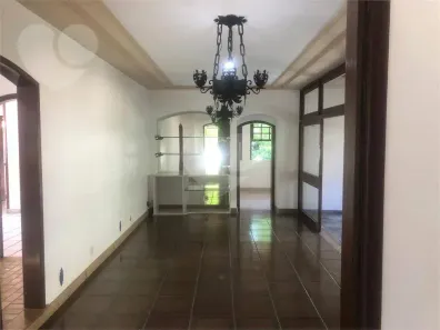 Casa de Condomínio com 4 Quartos à venda, 600m² no Piratininga, Niterói