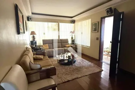 Casa com 3 Quartos à venda, 220m² no Vila Morse, São Paulo