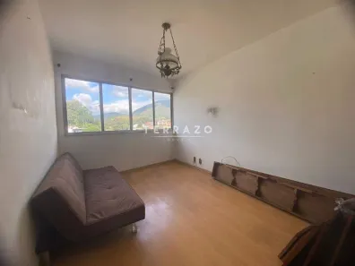 Apartamento com 1 Quarto à venda, 38m² no Várzea, Teresópolis
