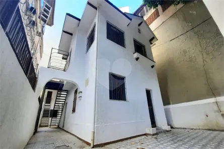 Imóvel Comercial com 6 Quartos para venda ou aluguel, 220m² no Maracanã, Rio de Janeiro
