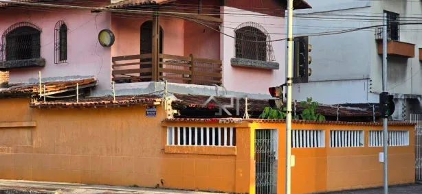 Casa de Condomínio com 3 Quartos à venda, 360m² no Itapuã, Vila Velha