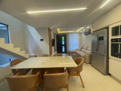Casa com 3 Quartos para alugar, 142m² no São Luís, Jaraguá do Sul