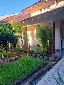 Casa com 4 Quartos à venda, 329m² no Jardim Itu, Porto Alegre