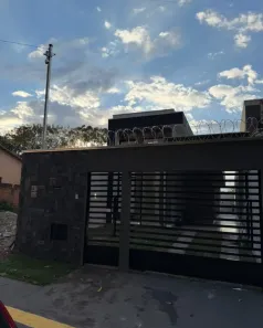 Casa com 3 Quartos à venda, 107m² no Jardim Veneza, Aparecida de Goiânia