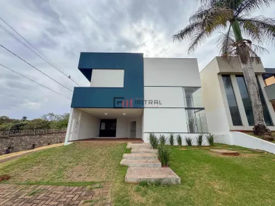Casa de Condomínio com 3 Quartos à venda, 300m² no Esperança, Londrina