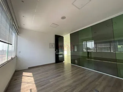 Sala Comercial para alugar, 200m² no Vila Laís, São Paulo