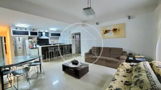 Sobrado com 3 Quartos à venda, 230m² no Jardim Casa Grande, São Paulo