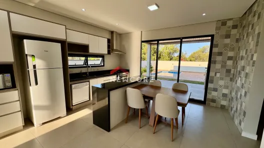 Casa com 3 Quartos à venda, 167m² no Ninho Verde II, Pardinho