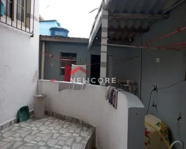 Casa com 2 Quartos à venda, 130m² no Vila Vitória, Santo André
