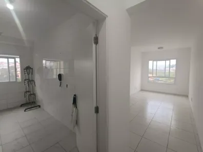 Apartamento com 3 Quartos para alugar, 70m² no Vila Iracema-Belval, Barueri