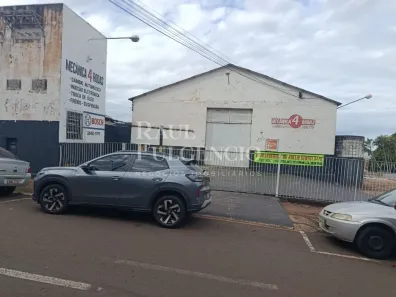 Galpão/Depósito/Armazém à venda, 459m² no Vitória, Londrina