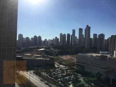 Apartamento com 2 Quartos para alugar, 77m² no Vila Regente Feijó, São Paulo