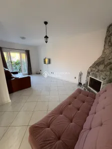 Casa com 4 Quartos para alugar, 180m² no Campeche, Florianópolis