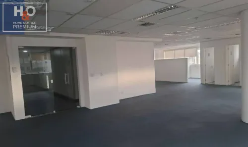 Sala Comercial para alugar, 376m² no Várzea da Barra Funda, São Paulo