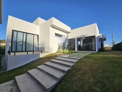 Casa de Condomínio com 3 Quartos à venda, 336m² no Teixeirinha, Betim