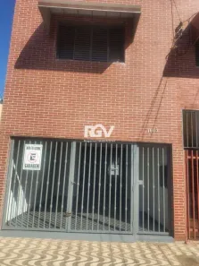 Casa com 3 Quartos para alugar, 130m² no Osvaldo Rezende, Uberlândia