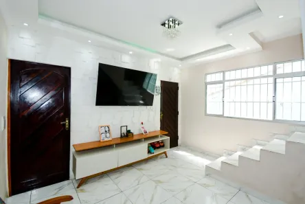 Casa com 4 Quartos para alugar, 125m² no Centro, Guarulhos