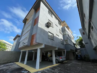 Apartamento com 3 Quartos para alugar, 90m² no Papicu, Fortaleza