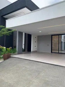 Casa com 3 Quartos à venda, 238m² no Moinho dos Ventos, Goiânia
