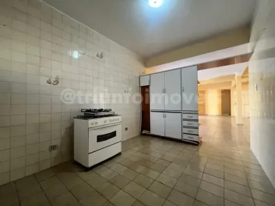 Sobrado com 5 Quartos à venda, 354m² no São João, Teresina