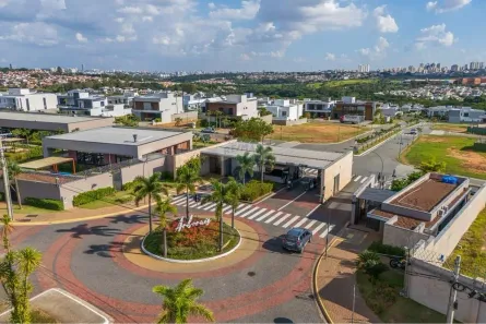 Lote/Terreno à venda, 438m² no Loteamento Residencial Arborais, Campinas