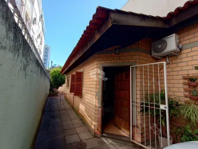 Casa com 3 Quartos à venda, 233m² no Bela Vista, Porto Alegre