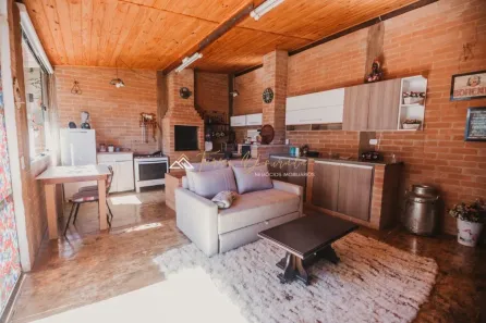 Casa com 4 Quartos à venda, 188m² no , Campos do Jordão