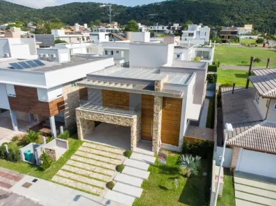 Casa com 4 Quartos à venda, 398m² no Lagoa da Conceição, Florianópolis