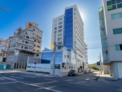 Apartamento com 3 Quartos à venda, 104m² no Gravatá, Navegantes