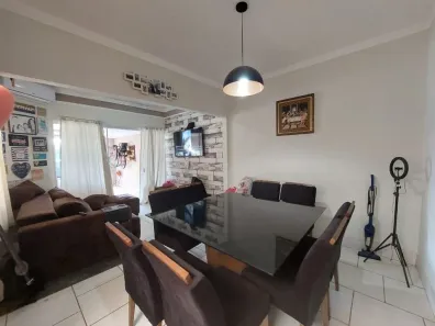 Casa com 2 Quartos à venda, 100m² no Jardim Santa Antonieta, Marília