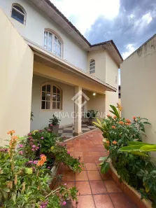 Casa com 4 Quartos à venda, 280m² no Jardim Panorama, Montes Claros