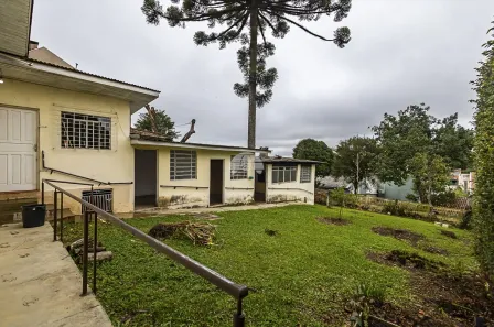 Casa com 3 Quartos à venda, 154m² no Barreirinha, Curitiba
