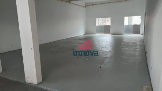 Prédio Comercial para alugar, 240m² no Parada Inglesa, São Paulo